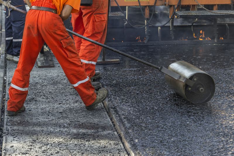 Benefits Of Asphalt Paving Installation For Driveways